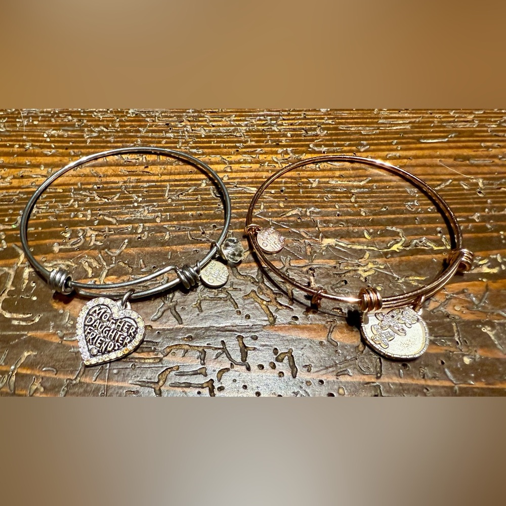 Love this Life Mother and Friend Bracelet bundle
